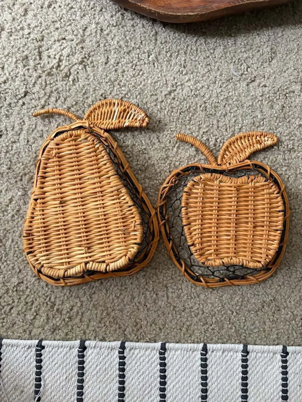 Fruit Apple And Pear Wicker Rattan Baskets